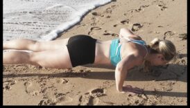 Beach Breeze Burn: Παράκτιες υπαίθριες ασκήσεις για γυμναστική