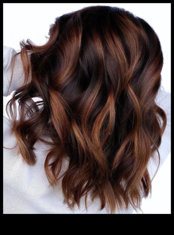 Κομψά και ίσια ή ογκώδη κύματα: Επιλογές για μελαχρινή υφή